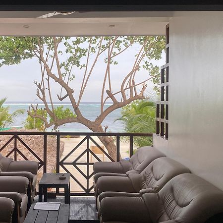 Elysian Hideaway Hotel остров Маафуши Екстериор снимка