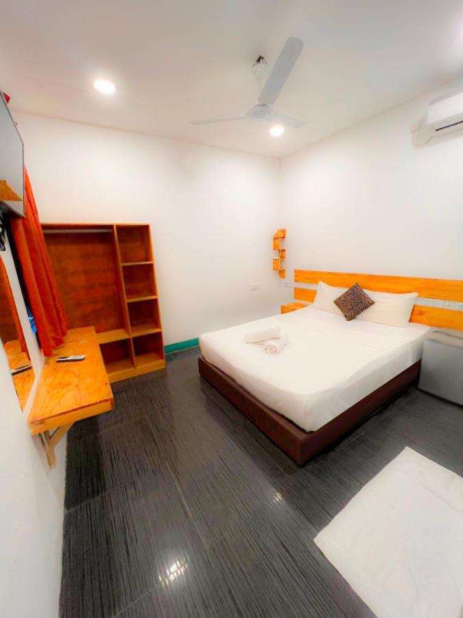 Elysian Hideaway Hotel остров Маафуши Екстериор снимка