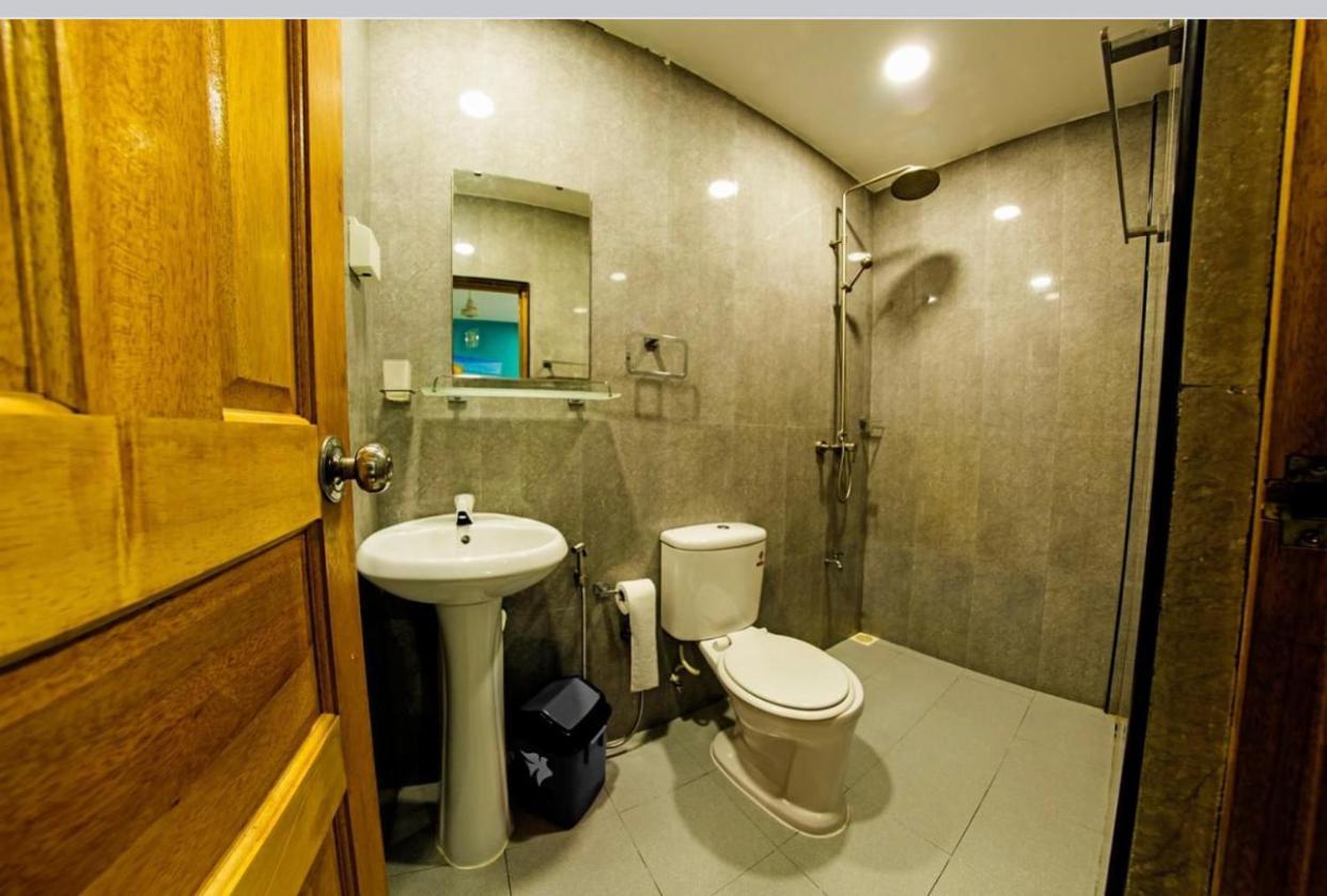 Elysian Hideaway Hotel остров Маафуши Екстериор снимка