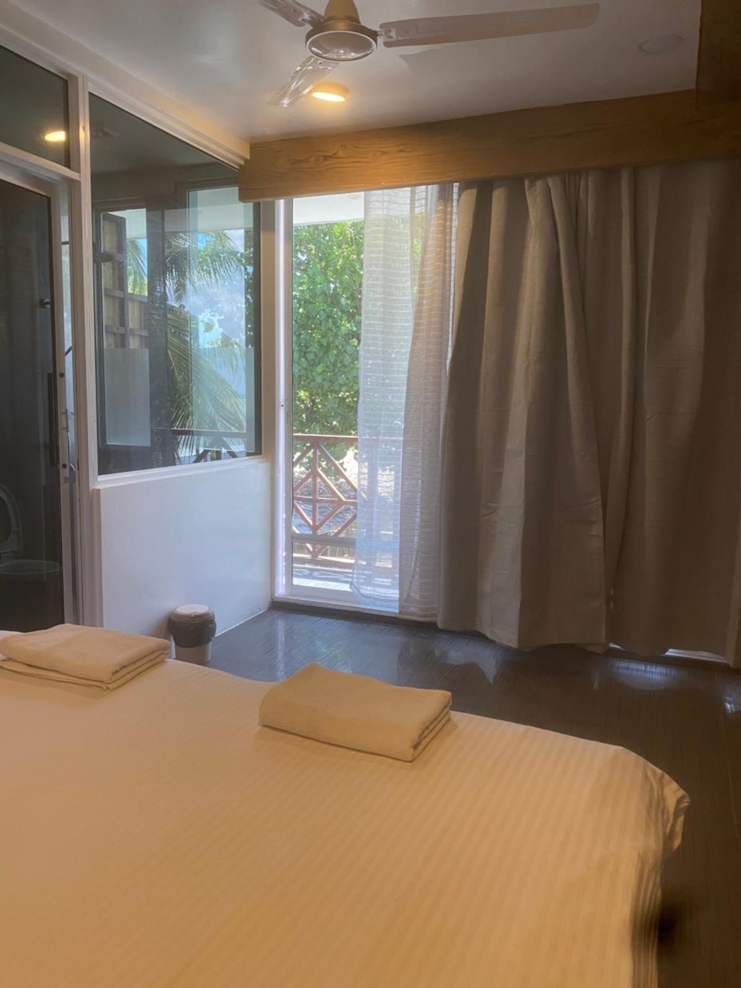 Elysian Hideaway Hotel остров Маафуши Екстериор снимка